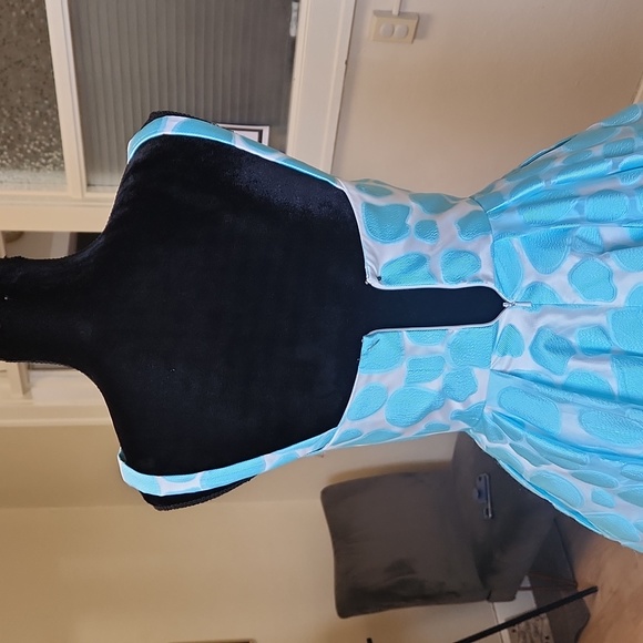 Size 2 aqua & white prom/pageant/evening gown by Sherri Hill - Picture 5 of 6